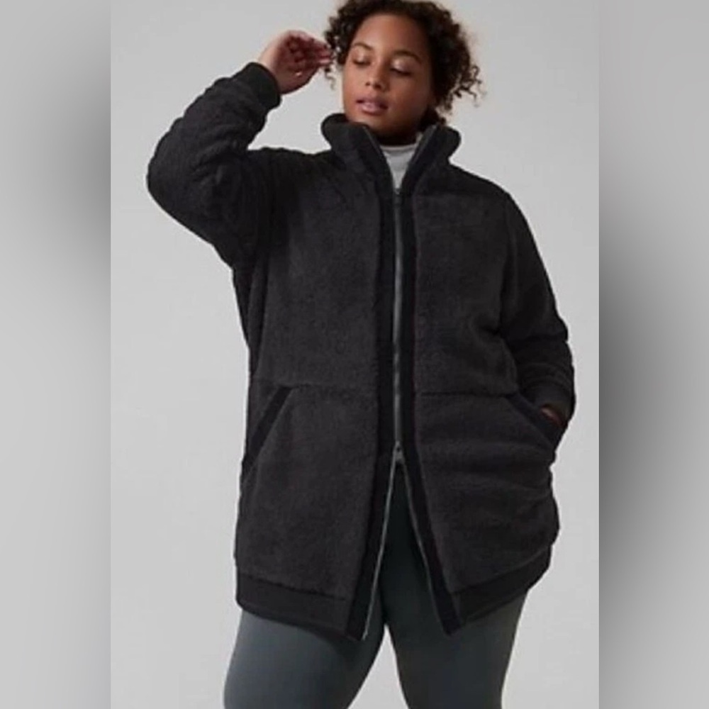 Athleta Tugga Coat Sherpa Fleece Jacket Black Size MP Oversized Long Cozy - Picture 2 of 13